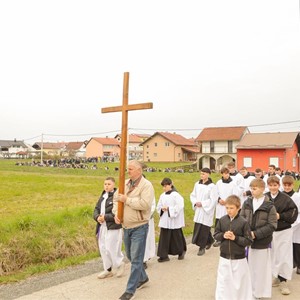 Održan međužupni križni put
